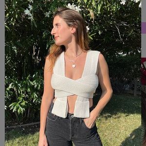 Convertible CROCHET SPRING TOP ONE SIZE NWOT WHITE